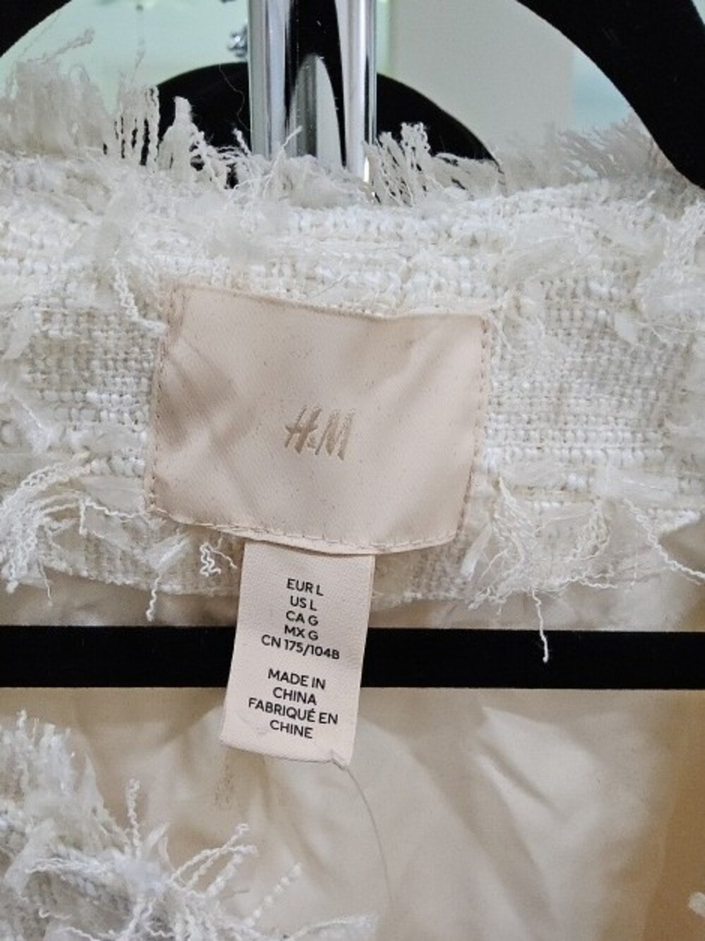 H&M Cream Fringe Bouclé Blazer Jacket|| Size Large - Picture 2 of 2